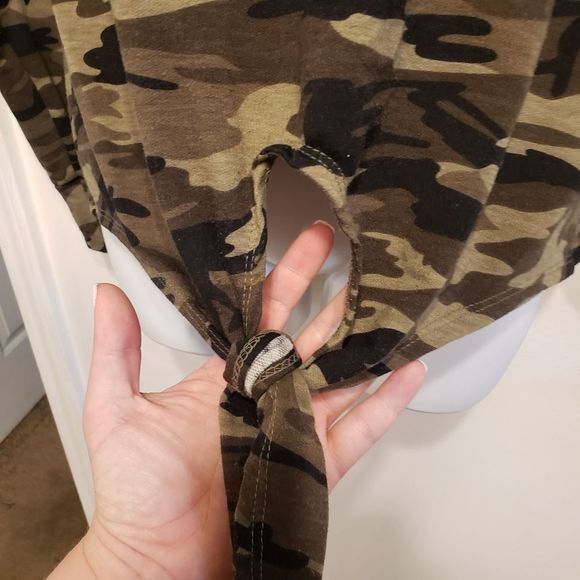 Shein top‎ - Picture 4 of 7